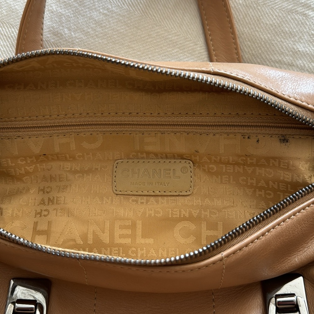 CHANEL Wild Stitch Boston Bag Leather Handbag - Picture 6 of 15
